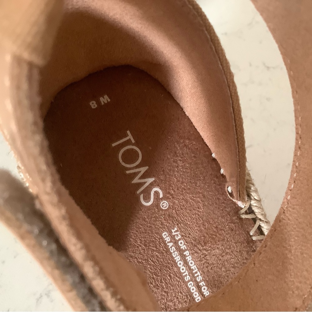 Toms Marisol natural leopard wedge heel open toe ankle strap sandals size 8 - Picture 4 of 8
